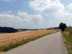 hügelige Strecke Isar-Laaber-Radweg